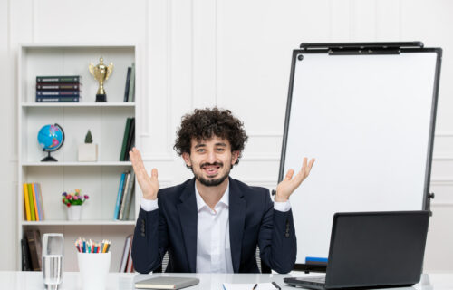 Forklift Training in Peshawar – Licence, Fees & Jobs 2025